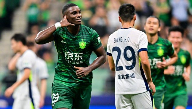 国安4-0大胜紧逼申花 中超夺冠指数:申花1赔2.10领跑