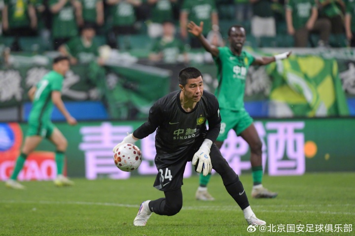 国安3-0英博,拉莫斯首球+黄山乌龙+林良铭门线破门,少打一人仍完胜 国安3-0英博,拉莫斯首球+黄山乌龙+林良铭门线破门,少打一人仍完胜