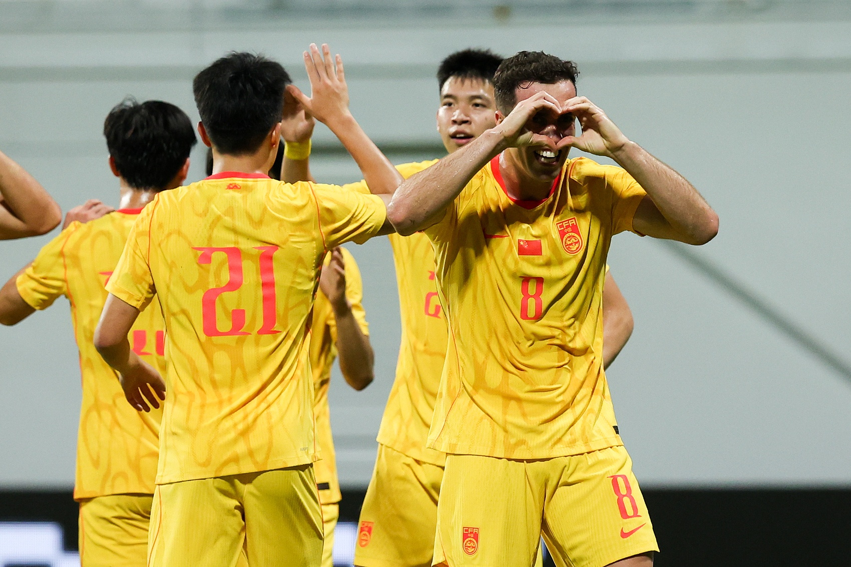 国足2-1新加坡:3.25个排名积分入账,武磊百场+六小将验阵