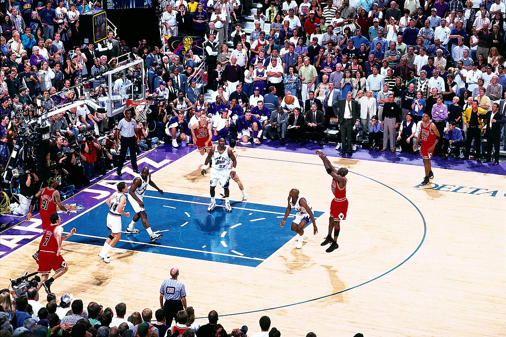 阿努诺比补篮绝杀跻身总决赛历史第五 尼克斯距夺冠仅差一胜 阿努诺比补篮绝杀跻身总决赛历史第五 尼克斯距夺冠仅差一胜