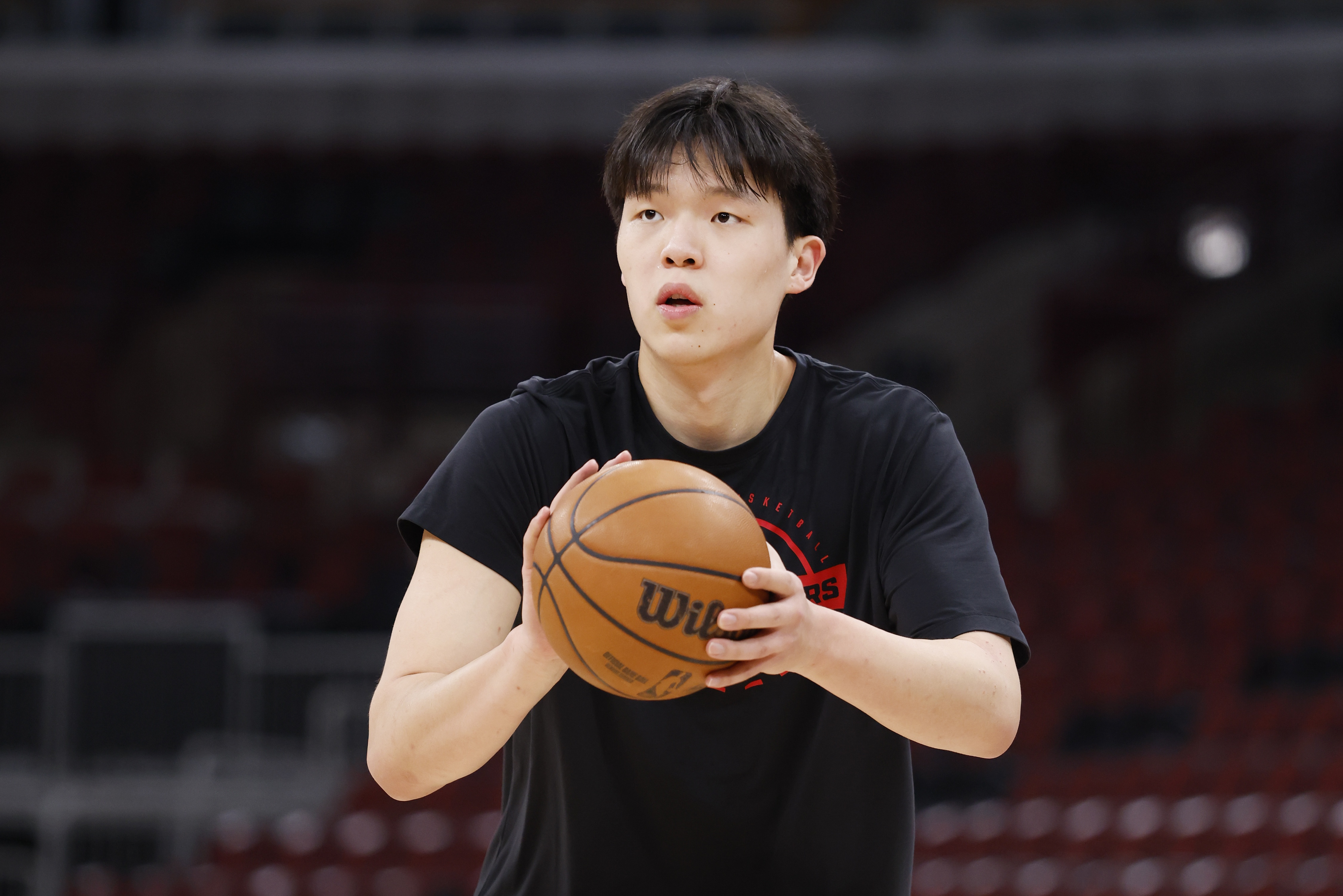 杨瀚森:外界批评只触及一面 先成为自己 杨瀚森:外界批评只触及一面 先成为自己